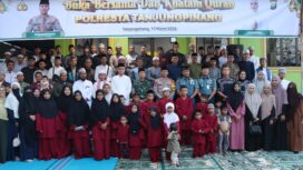 Kapolresta Tanjungpinang Kombes Pol Indra Ranu Dikarta, S.I.K., M.Si., serta sejumlah pejabat daerah dan unsur Forum Koordinasi Pimpinan Daerah (Forkopimda), di antaranya Walikota Tanjungpinang H. Lis Darmansyah, S.H., Dandim 0315/Tanjungpinang Kolonel Inf. Abdul Hamid, S.IP., Panti Asuhan dan Para Hafiz Qur'an, Selasa (17/03). F-Kepri.info