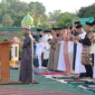 Suasana khidmat dan penuh kebersamaan mewarnai pelaksanaan Sholat Idul Fitri 1447 Hijriah di Mako Polresta Tanjungpinang, Sabtu (21/03) pagi. F-Kepri.info
