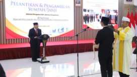 Wamen Ossy Lantik Pejabat Pengawas dan Fungsional, Kamis (12/03) F-Humas Kementrian ATR/BPN. F-Humas Kementrian ATR BPN