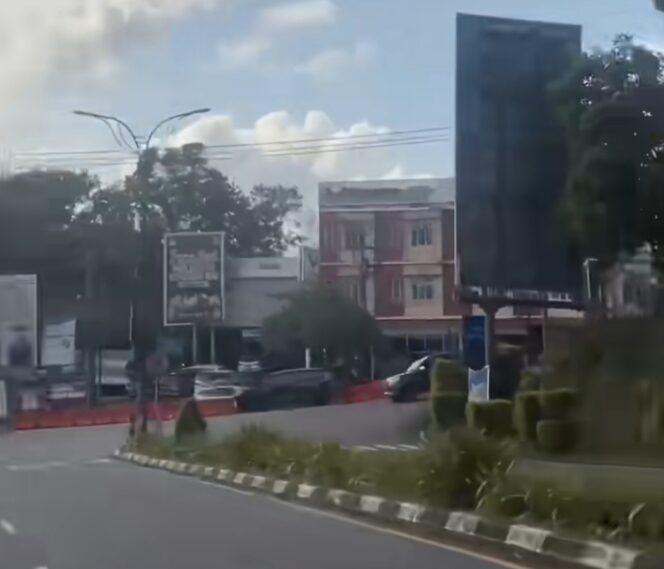 
					Penampakan Jalan D.I Panjaitan dan (Simpang Kota Piring). F- Kepri.info