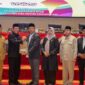 Gubernur Kepulauan Riau, Ansar Ahmad menyerahkan Nota Pengantar Laporan Keterangan Pertanggungjawaban (LKPJ) Kepala Daerah Provinsi Kepulauan Riau Tahun 2025 dalam Rapat Paripurna yang digelar di Ruang Sidang Utama DPRD Provinsi Kepri, Balairung Raja Khalid Hitam, Senin (30/3/2026). F-Kominfo Kepri
