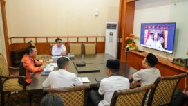 Gubernur Kepri Ansar Ahmad didampingi Kadispar Hasan, Kadis Kominfo Hendri Kurniadi, dan Ka Bappeda Aries Fhariandi menyampaikan strategi ketahanan pariwisata Provinsi Kepulauan Riau di tengah eskalasi konflik global, Senin (16/3/2026).