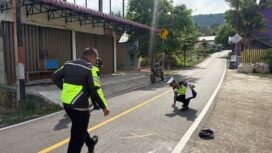 Unit Gakkum Satlantas Polres Kepulauan Anambas saat menggelar olah TKP. F-Humas Polres 