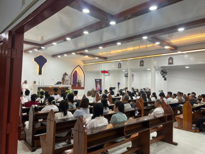 
					Suasana Perayaan Paskah 2026 di Kota Batam