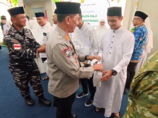 Kasat Binmas AKP Mayson saat menghadiri acara Pelepasan Pembekalan Jamaah Calon Haji Tahun 1447 H / 2026 M, Jumat (17/04) F-Humas Polresta Tanjungpinang 