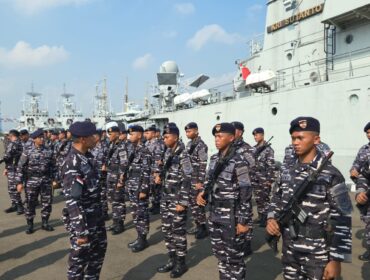 Koarmada I menggelar Apel Kesiapan Pasukan di Dermaga Pondok Dayung Jakarta, pada Senin (20/04/2026) sebagai bagian dari rangkaian Latihan Operasi Laut Gabungan (Latopslagab) TNI AL Tahun 2026.