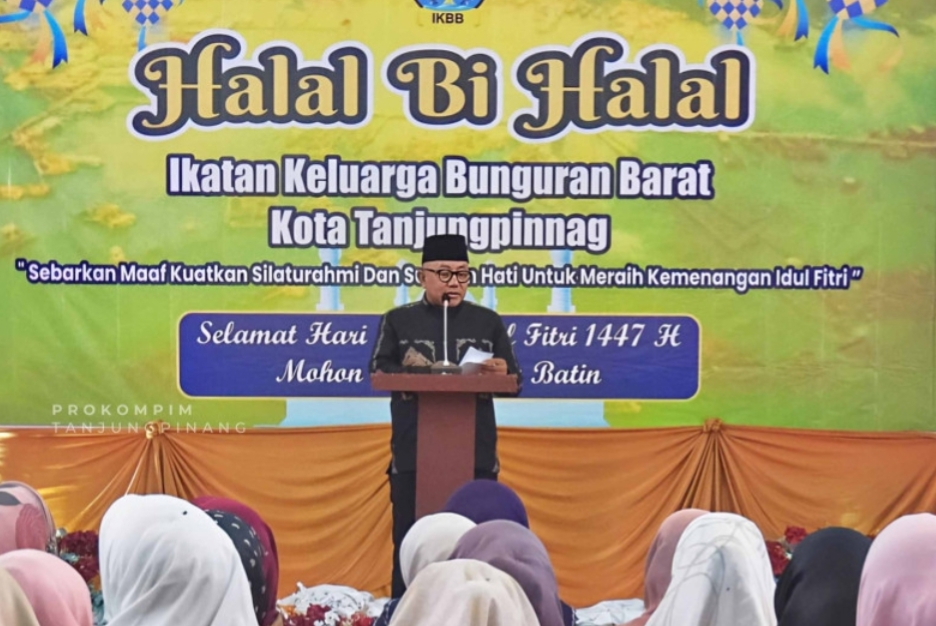 Wali Kota Tanjungpinang, H. Lis Darmansyah, S.H saat menyampaikan sambutan dalam acara IKKB, Minggu (12/04).