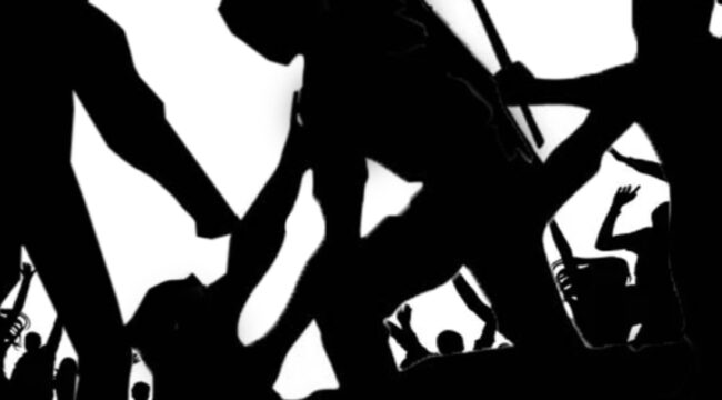 Ilustrasi Pengeroyokan 