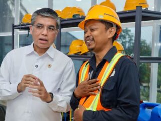 Kiri, Menteri Ketenagakerjaan, Yassierli,