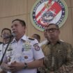 Kepala Bakamla RI, Laksamana Madya TNI Dr. Irvansyah, S.H., M.Tr.Opsla., C.H.R.M.P., didampingi Wakil Gubernur Kepri, Nyanyang Haris Pratamura, Kamis (23/09)