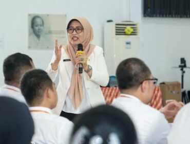 Sekretaris Daerah Provinsi Kepulauan Riau, Misni, hadir sebagai narasumber dalam kegiatan Pelatihan Dasar (Latsar) CPNS Angkatan XXV Provinsi Kepulauan Riau Tahun 2026, Rabu (29/4) F. Kominfo Kepri