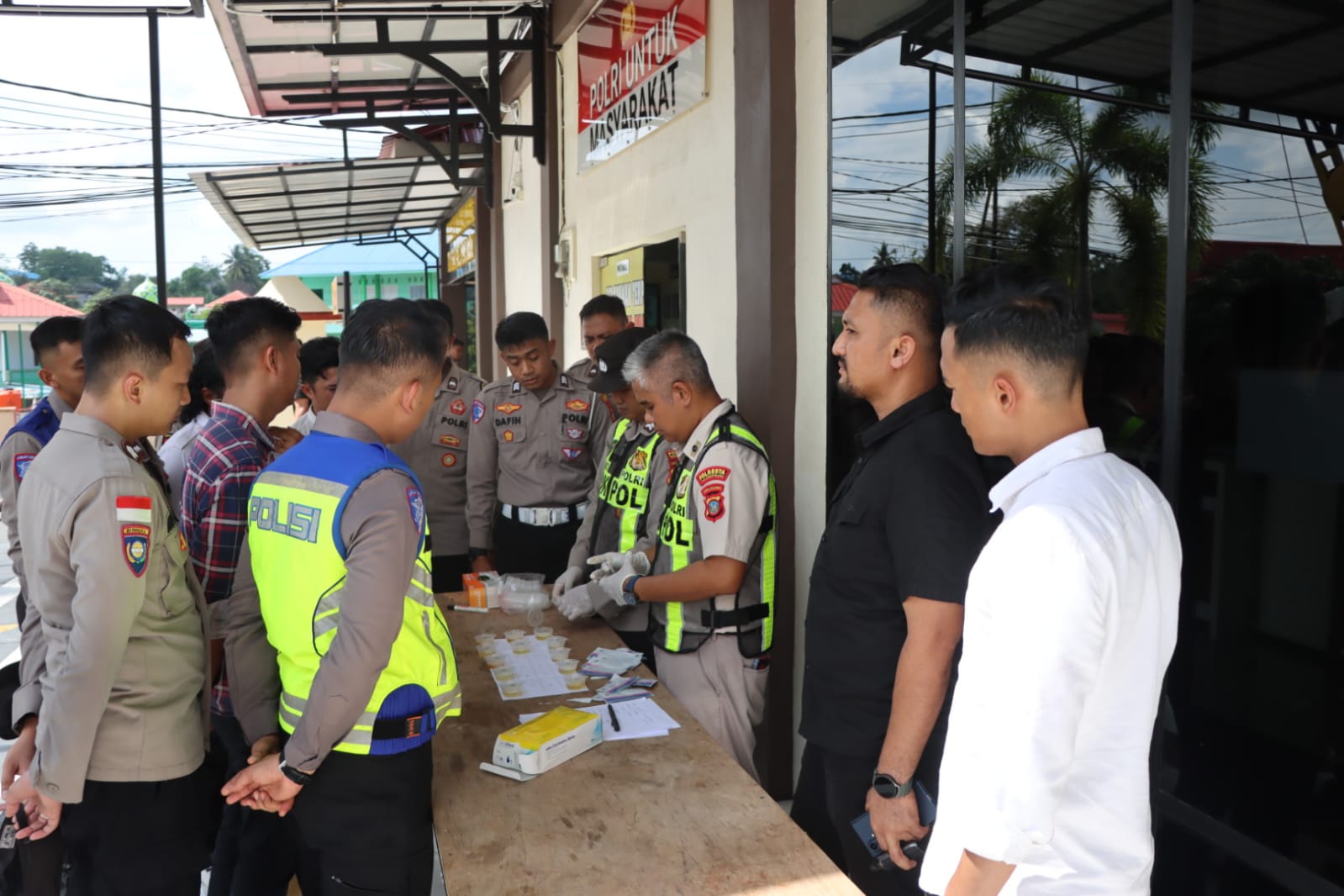 Propam Polda Kepri menggelar Supervisi Opsgaktiblin dalam rangka meningkatkan disiplin dan profesionalisme anggota Polri di Polresta Tanjungpinang. Rabu (06/04/2026)
