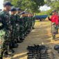 Prajurit KRI Imam Bonjol-383 Satkor Koarmada melaksanakan latihan menembak senjata ringan (Senri) di Lapangan Tembak Satdik 1, Tanjung Uban, pada Senin (25/05/2026).