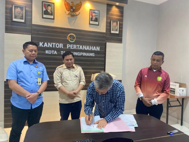 
					Kantor Pertanahan Tanjungpinang Dampingi Penyerahan PSU Perumahan Kepada Pemko Tanjungpinang
