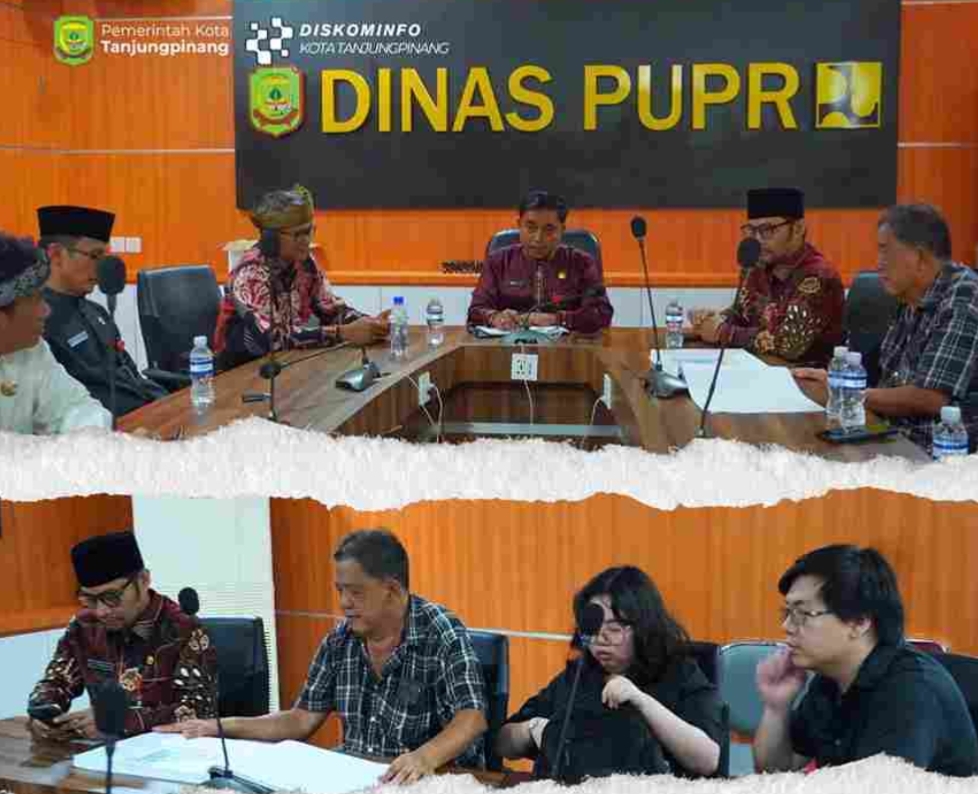 Kepala Dinas PUPR Kota Tanjungpinang, Rusli, dan dihadiri Kepala Dinas Penanaman Modal dan Pelayanan Terpadu Satu Pintu (DPMPTSP) Kota Tanjungpinang Adi Firmansyah, Kepala Dinas Komunikasi dan Informatika Kota Tanjungpinang Teguh Susanto, Kabid Penaatan Lingkungan dan Peningkatan Kapasitas Lingkungan Hidup DLH, Desryati, Sekretaris Dinas Perumahan, Permukiman dan Pertamanan Kota Tanjungpinang M. Irfan, beserta bidang teknis terkait dari Dinas PUPR. Hadir pula pemilik Perumahan Cristal Abadi 3, Joni, bersama jajaran, Kamis (30/04)