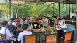Pengurus wilayah pemuda Muhammadiyah (PWPM) Provinsi Kepulauan Riau,bersama Anggota Dewan perwakilan daerah (DPD) RI dari Dapil Kepri, Ismeth Abdullah melaksanakan diskusi terkait rancangan Undang - Undang (RUU) Wilayah Kepulauan, pada hari ini, Rabu Pagi (6/5/2026), di Cafe Oerang Roemah, jalan WR Supratman, Km.12, Kota Tanjungpinang.