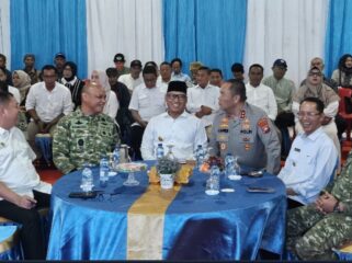 Wakil Gubernur Kepulauan Riau Nyanyang Haris Pratamura mengikuti peluncuran 1.061 Koperasi Desa/Kelurahan Merah Putih (KDKMP) wilayah Jawa Timur dan Jawa Tengah oleh Presiden Republik Indonesia secara virtual dari Pasar Hang Tuah, Batu Besar, Kota Batam, Sabtu (16/5).