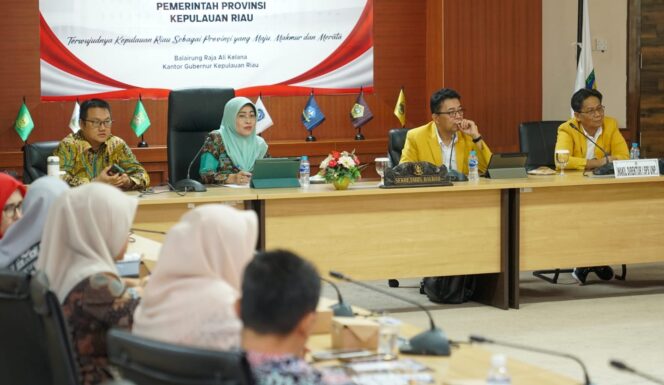 
					Terima Kunjungan Akademik UNP, Sekda Misni Dorong Peningkatan Kualitas SDM ASN Kepri, Kamis (06/06)