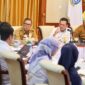 Gubernur Kepulauan Riau H. Ansar Ahmad memimpin langsung Rapat Koordinasi Persiapan Pembangunan Sekolah Rakyat di Provinsi Kepulauan Riau yang digelar di Gedung Daerah, Tanjungpinang, Senin (15/6/2026).