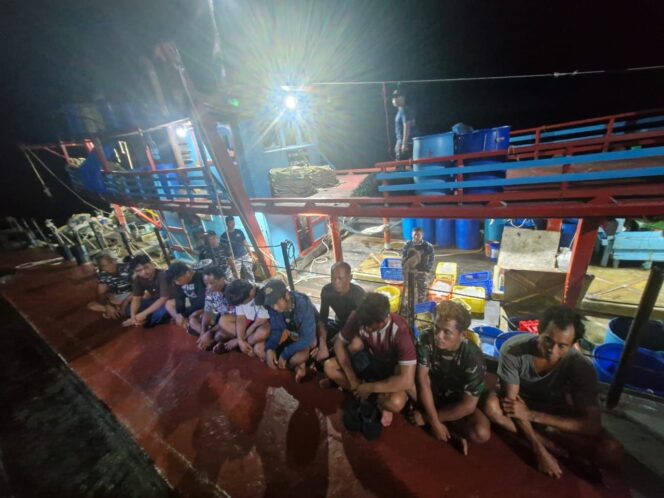
					Kri Imam Bonjol Berhasil Amankan ABK KM Aries Indo XVIII, Diduga Penyalahgunaan Narkoba