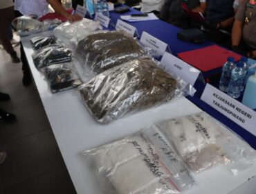 Narkoba jenis sabu-sabu dan Ganja yang berhasil di ungkap Satresnarkoba Polresta Tanjungpinang.