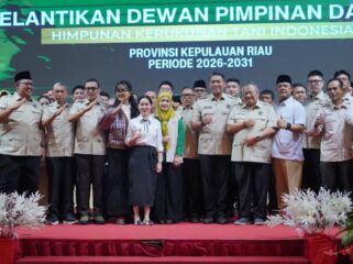 Wakil Gubernur Kepulauan Riau Nyanyang Haris Pratamura resmi dilantik sebagai Ketua DPD HKTI Provinsi Kepri Masa Bhkati 2026 - 2031 oleh Ketua Umum DPP HKTI Indonesia Sudaryono bertempat di Ballroom Hotel Harmoni One Kota Batam, Senin (29/6/2026).