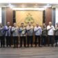 Polda Kepulauan Riau (Kepri) dan Komisi Penyiaran Indonesia Daerah (KPID) Kepri memperkuat sinergi dalam menciptakan iklim penyiaran yang sehat sekaligus mendukung terwujudnya situasi keamanan dan ketertiban masyarakat (kamtibmas) yang kondusif di wilayah Kepulauan Riau.