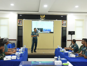 Kas Koarmada I Berikan Pembekalan kepada Instruktur Mobile Training Team Awak KRI
