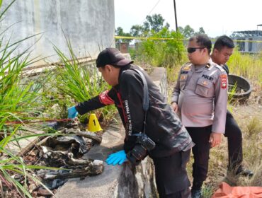 Warga di Jalan Kampung Mekar Jaya RT 01/RW 02, Kelurahan Batu IX, Kecamatan Tanjungpinang Timur, Kota Tanjungpinang, digegerkan dengan penemuan kerangka yang diduga merupakan kerangka manusia, Senin (10/8/2026).