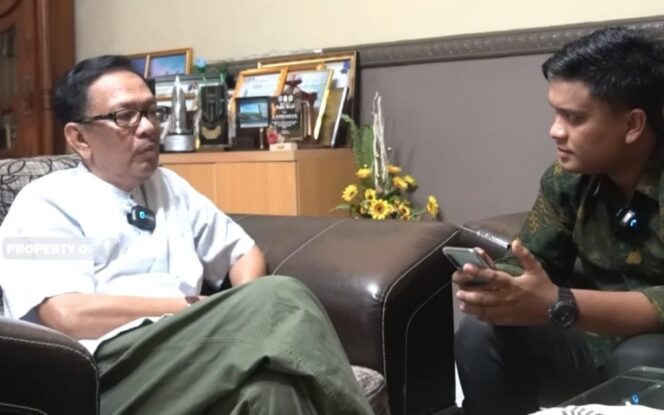 
					Guru Besar Bahasa Indonesia Fakultas Keguruan dan Ilmu Pendidikan (FKIP) Universitas Maritim Raja Ali Haji (UMRAH), Prof Abdul Malik
