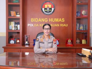 Kabid Humas Polda Kepri Kombes Pol. Dr. Nona Pricillia Ohei, S.I.K., S.H., M.H.