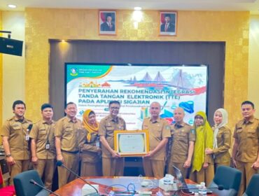 Pemprov Kepri Perkuat SPBE, SIGAJIAN Resmi Terintegrasi Tanda Tangan Elektronik, Selasa (04/08)