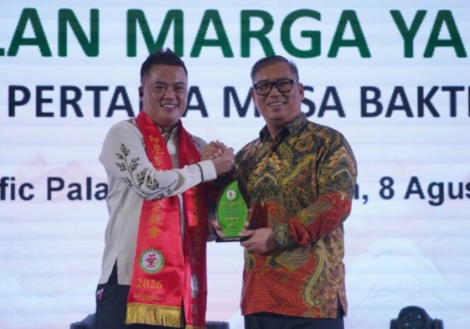 
					Wakil Gubernur Kepulauan Riau (Kepri) Nyanyang Haris Pratamura menghadiri Pengukuhan Dewan dan Pelantikan Pengurus Perkumpulan Marga Yap Kota Batam periode pertama masa bakti 2026–2031 di Pacific Palace Hotel, Kota Batam, Sabtu (8/8/2026).