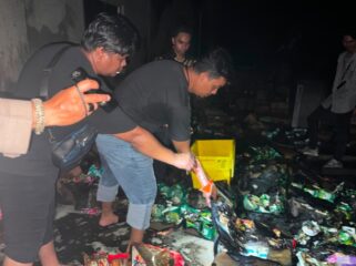 Anggota Kepolisian melakukan oleh TKP