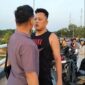 Kedua orang pemuda terlibat cekcok akibat dugaan Pungli Parkir di jembatan Barelang yang beredar di media sosial, Selasa (18/08)