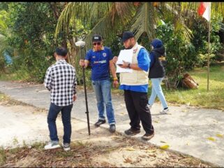 Dinas Perkim Bintan bersama Dinas Pekerjaan Umum melakukan peninjauan dan verifikasi lapangan terhadap tujuh perumahan, Rabu (19/08)