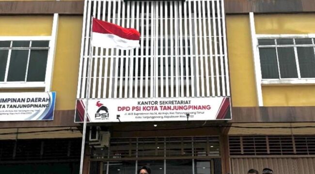 Dewan Pimpinan Daerah (DPD) Partai Solidaritas Indonesia (PSI) Kota Tanjungpinang menggelar peringatan Maulid Nabi Muhammad SAW yang dirangkaikan dengan kegiatan Jumat Berkah, Jumat (4/9/2026).