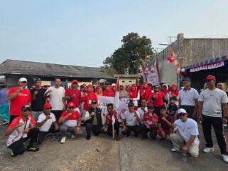 Suasana semarak peringatan Hari Ulang Tahun (HUT) Kemerdekaan Republik Indonesia ke-81 terasa di lingkungan Kijang Lama, RT 01 dan RT 02/RW 03, Kelurahan Melayu Kota Piring, Kecamatan Tanjungpinang Timur, Kota Tanjungpinang.
