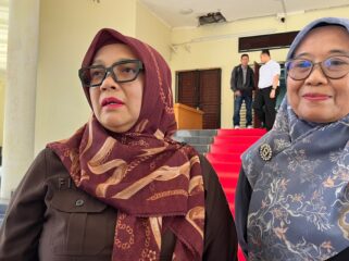 Kiri, Ketua DPRD Bintan, Fiven Sumanti