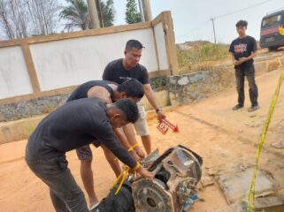 Tiga warga Tanjungpinang berinisial J, FB, dan AS diamankan Unit Reskrim Polsek Bintan Utara bersama Tim Polres Bintan saat melakukan olah TKP