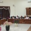 Rapat Dengar Pendapat (RDP) Komisi II DPRD Kota Tanjungpinang bersama sejumlah instansi terkait membahas aktivitas muatan KM Kalimas Utama yang diberangkatkan dari Pelabuhan Sri Payung, Kijang Lama, Kota Tanjungpinang.