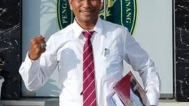 Ketua Besar Persatuan Keluarga Besar Flores Provinsi Kepulauan Riau (Kepri), Ignatius Toka Solly, S.H., menyampaikan lima poin penting menyikapi konflik yang terjadi di kawasan Setokok, Kota Batam, Selasa (15/09)
