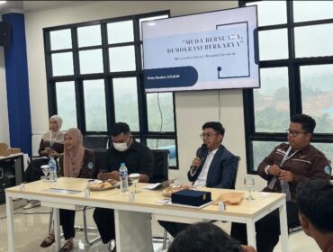 Dewan Perwakilan Mahasiswa Fakultas Ekonomi dan Bisnis Maritim (DPM FEBM) Universitas Maritim Raja Ali Haji (UMRAH) menggelar seminar interaktif dengan menghadirkan Anggota DPRD Kota Tanjungpinang, Dicky Novalino, sebagai narasumber, Minggu (27/9/2026).