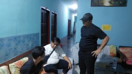 Polsek Bintan Utara mengamankan dua pria yang diduga terlibat dalam pencurian sepeda motor milik mahasiswa Universitas Maritim Raja Ali Haji (UMRAH) yang sedang melaksanakan Kuliah Kerja Nyata (KKN) di Desa Ekang Anculai, Kabupaten Bintan.