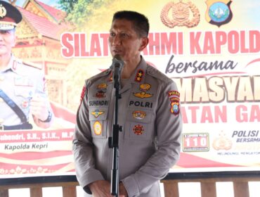 Kapolda Kepulauan Riau Irjen Pol. Suhendri menggelar kegiatan Kumpul Bersama Masyarakat bersama tokoh masyarakat Kecamatan Galang di Seafood Restaurant Indah Jaya, Rabu (21/10/2026).
