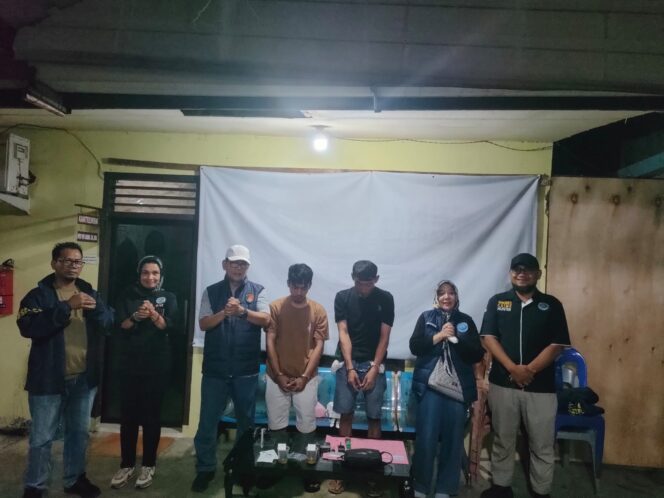 
					Satuan Reserse Narkoba (Satresnarkoba) Polres Bintan berhasil mengungkap kasus dugaan peredaran gelap narkotika di wilayah Kecamatan Bintan Timur, Kabupaten Bintan, pada Minggu (18/10/2026)