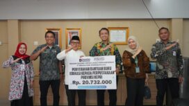 PT Angkasa Pura Indonesia (Injourney Airports) Kantor Cabang Bandara Raja Haji Fisabilillah menyalurkan bantuan 94 buku bacaan anak kepada Perpustakaan Provinsi Kepulauan Riau, Jumat (23/10/2026).
